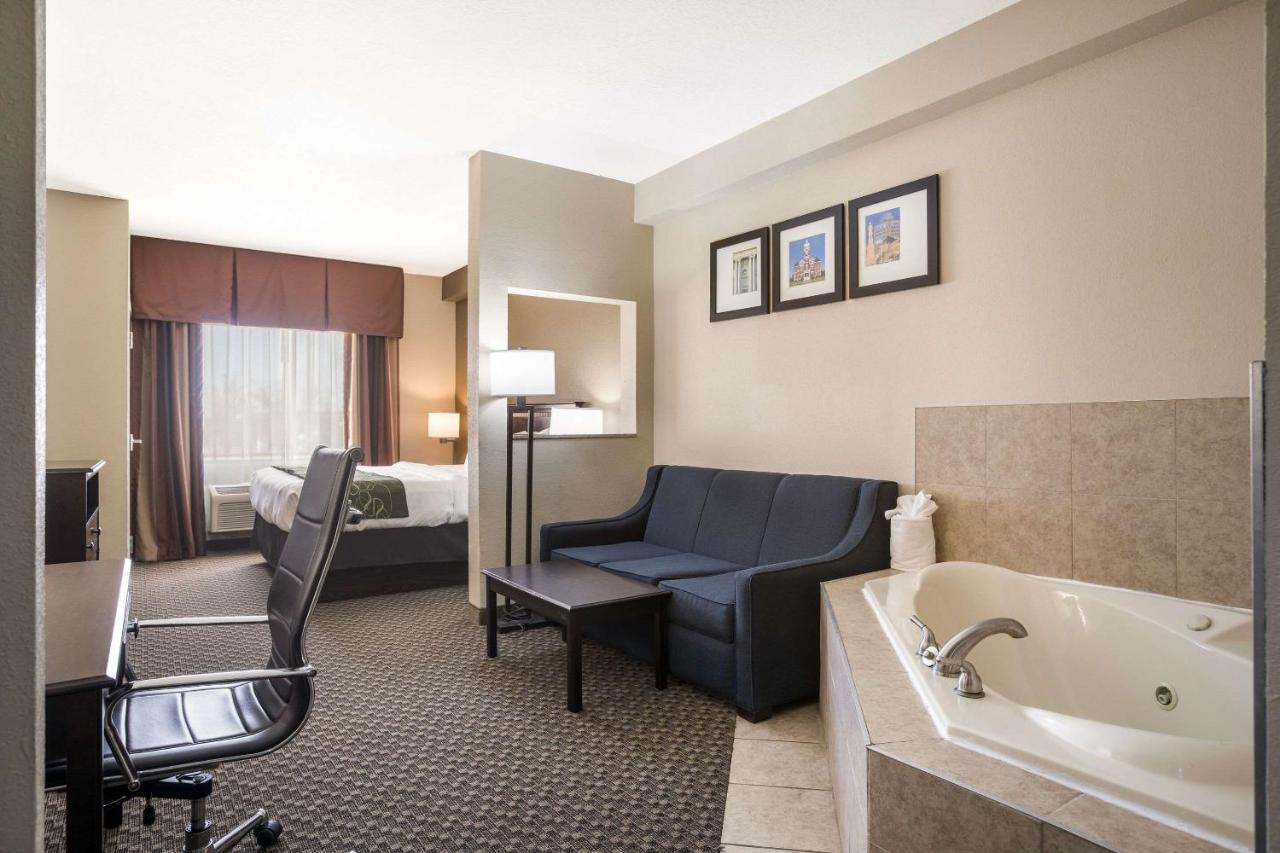Comfort Suites Forsyth Near I-75 Bagian luar foto