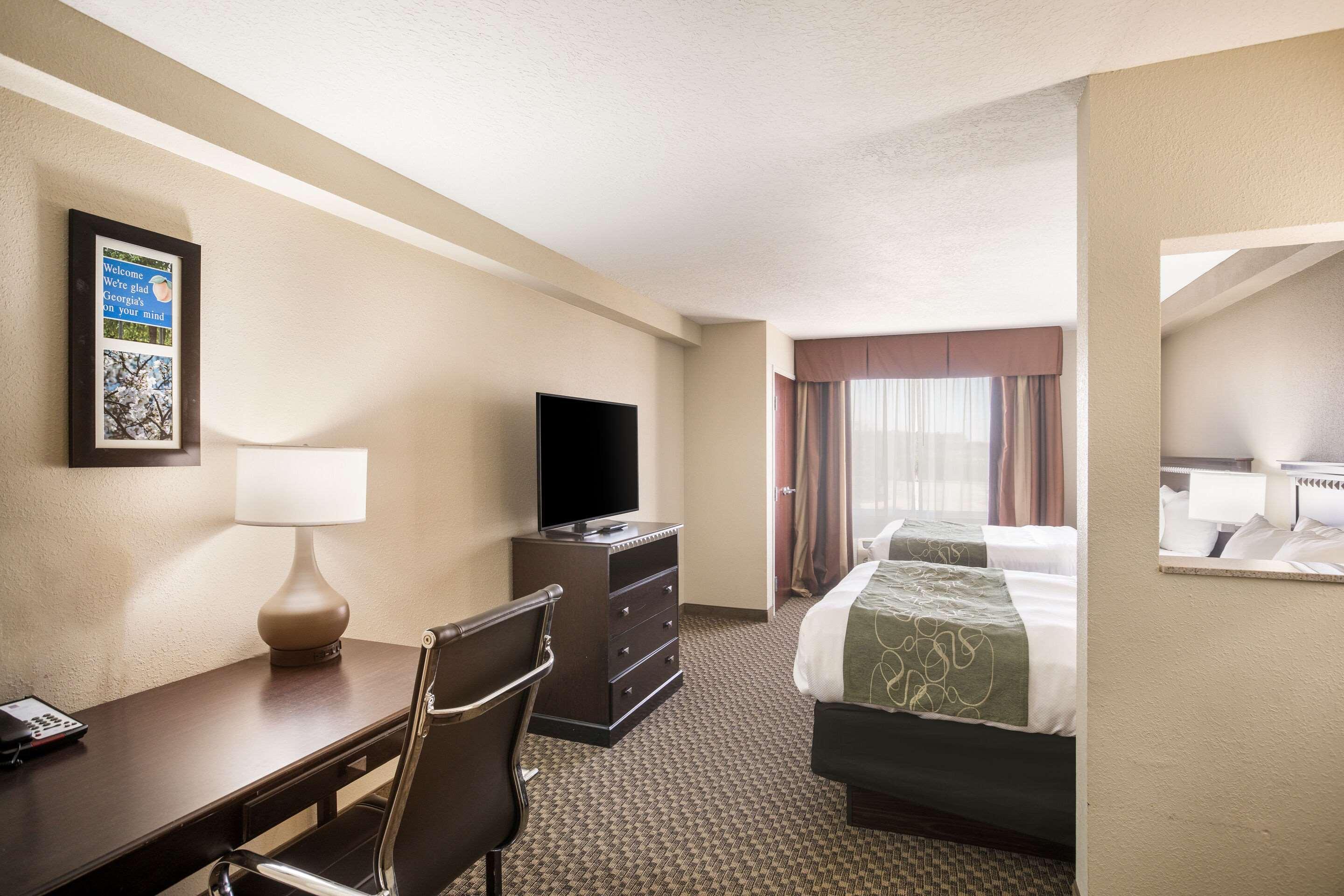 Comfort Suites Forsyth Near I-75 Bagian luar foto