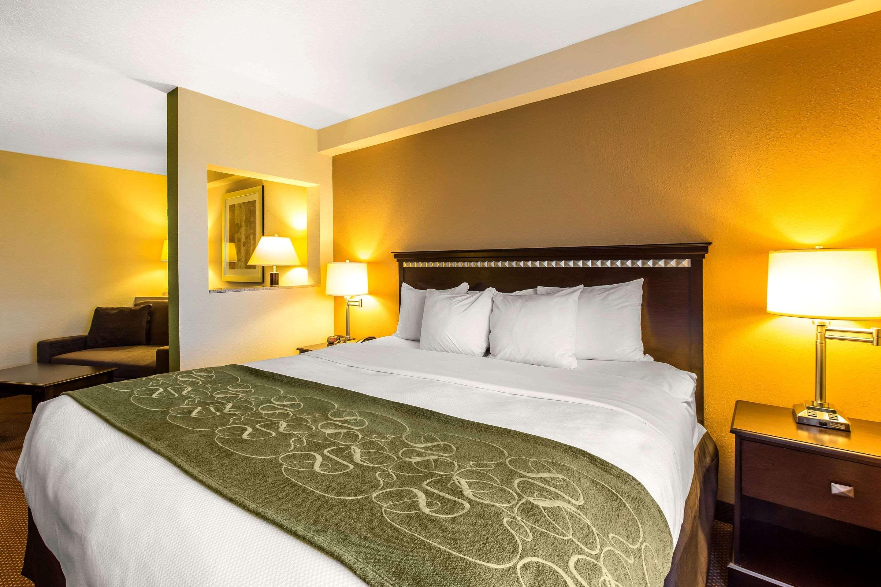 Comfort Suites Forsyth Near I-75 Bagian luar foto